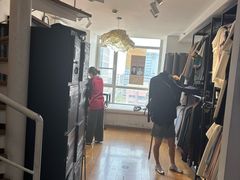 -红像馆连锁精致证件照职场照(中关村店)