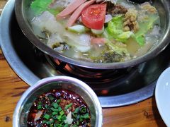 -陈记泸州酸菜豆花火锅(建设路店)