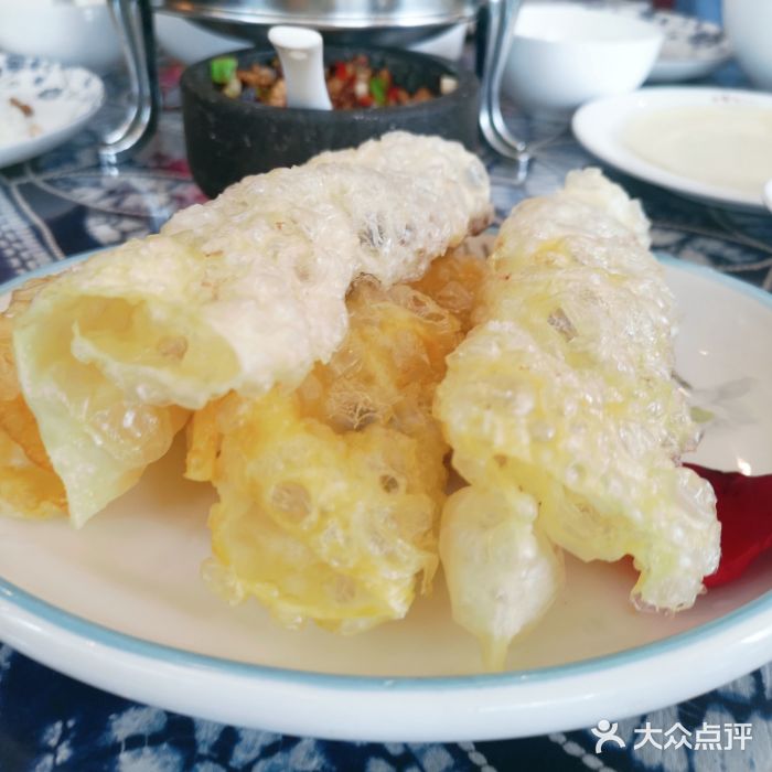 蝴蝶泉宾馆-中餐厅玫瑰普洱乳扇卷图片