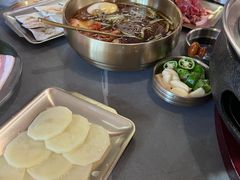 -围炉肉舍•炭烤活鳗•丹东海鲜烤肉(步行街店)