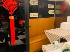 -新大咀港式茶餐厅(宝山万达店)