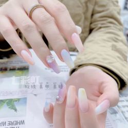 -七彩虹美甲美睫 半永久