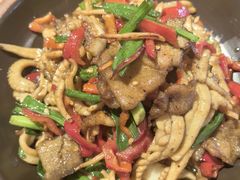 -天山集市(和家乐广场店)