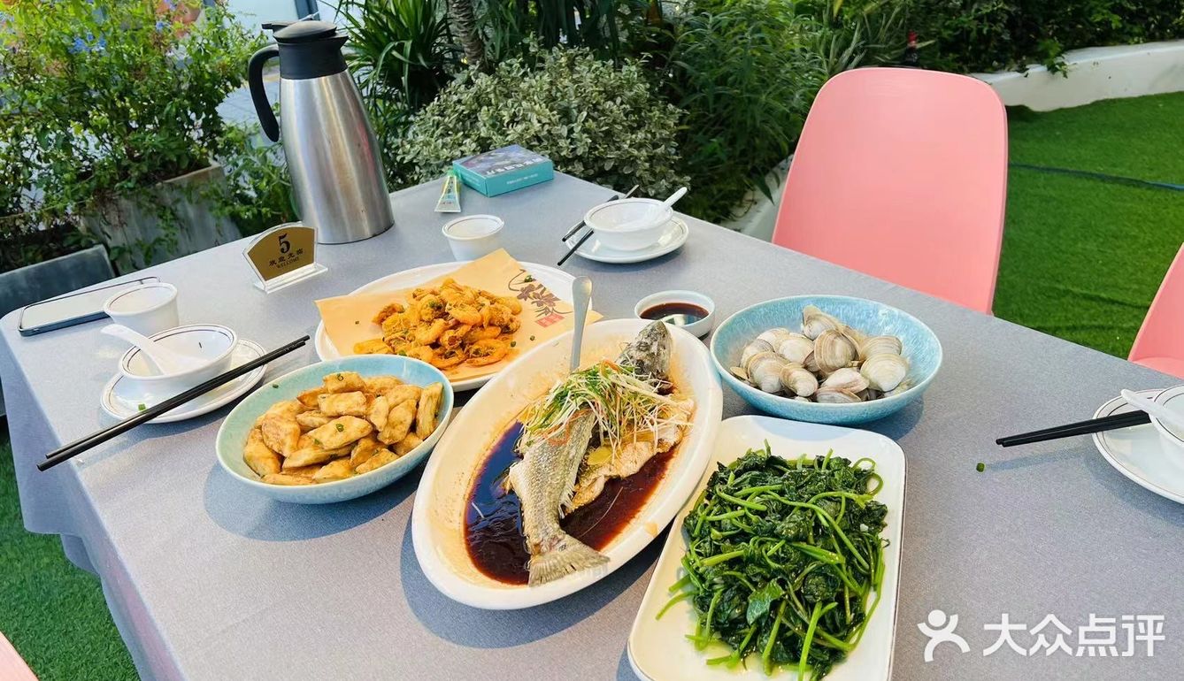 深圳大鹏较场尾花园式餐厅