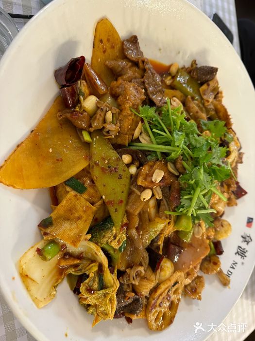 拿渡·水煮鱼麻辣香锅(王府井奥莱·香江小镇店)图片