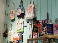 -恋物百货商店(华侨城店)