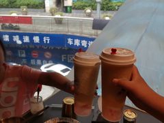 -锅哥有料老火锅(金港国际店)