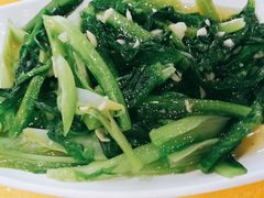 -鹏城人家海鲜酒家·23年老字号(较场尾店)