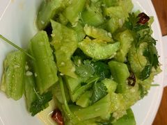 -东北四季饺子王(华山路店)