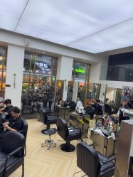 -蓝调造型·烫发·染发