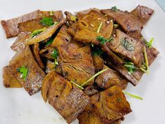 -天天向上素食餐厅(五台山店)