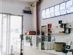 -马德元纯汤牛肉面(太奥广场店)