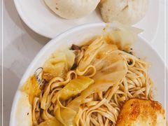 -李与白包子铺(桐梓林店)
