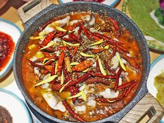 麻辣老坛酸菜鱼-山城外·非遗酸菜鱼(蜀都万达店)