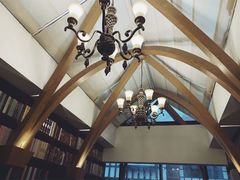 -钟书阁(松江泰晤士小镇店)