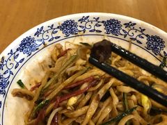 -黑八私房老北京炸酱面