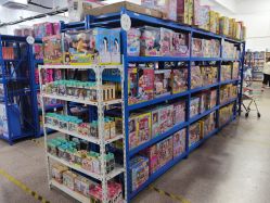 -逝水玩具折扣店
