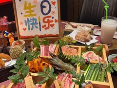 -肉魁屋·烧肉·烧鸟·酒场(高新店)