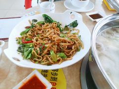-华威达牛庄(黄埔大道西店)