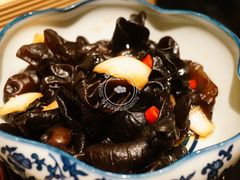 凉拌秋耳-卫鼎轩·曹公馆(鼓楼店)
