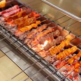 解封后我就是想大口大口吃肉和与友人把酒言欢