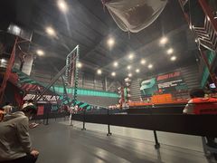 -极限PLAY运动娱乐新世界·团建派对表演休闲馆·室内高空游乐园