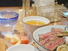 炙烧鹅肝小排碗-POKEE VIA&Brunch·维娅(重庆来福士店)
