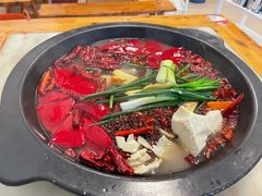 -黄潇洒老火锅(九眼桥宏济巷店)