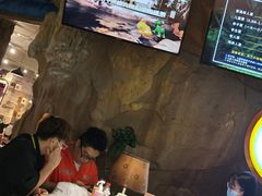 -zoonana室内动物园(东方福来德店)