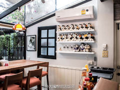-TrueLove @ Neverland (Husky Cafe)