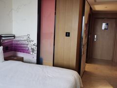 -西安钟楼北大街希尔顿欢朋酒店