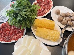-一鼎牛鲜牛肉火锅·晋江老字号(罗山店)