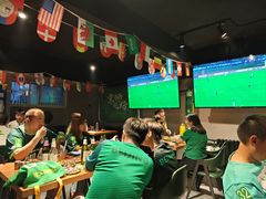 -京狮炙燥·精酿烧烤(首经贸店)