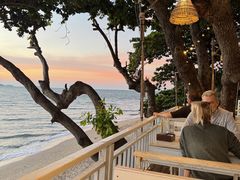 -卷心菜和避孕套餐厅(Pattaya)