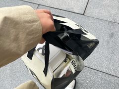 -BUTTERFUL&CREAMOROUS 黄油与面包(西单大悦城店)