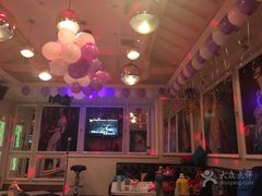 -自由港KTV(王子公主金平店)