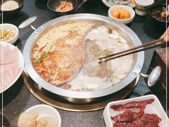 -沸炉重庆老火锅(军事博物馆店)