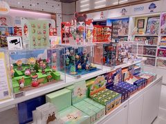 -泡泡玛特POPMART(国金街店)