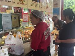 -老鼎万春卤菜(五代传承创始老店)