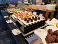 -圣丰索菲特·2 On 988 Café 自助餐厅
