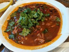 水煮嫩牛肉-包龙府灌汤包子(开封府店)