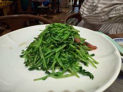 -潮界(凯德晶萃店)