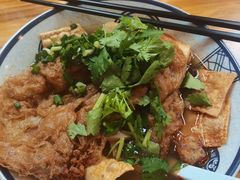 -螺阿牛柳州螺蛳粉·特色煲仔饭