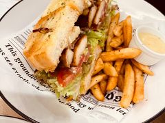 蜂蜜酱香鸡肉三明治-blend咖啡部落(车公庙店)