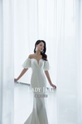 -Lady  Jane高端婚纱礼服馆
