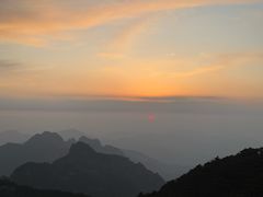 -黄山光明顶山庄