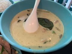 绿咖喱-URBAN SOI Thai Kitchen乐泰料理(长乐路店)