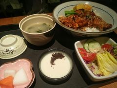 -牛気·越光米牛肉饭(水游城店)