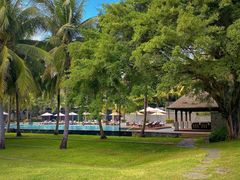 -海南清水湾莱佛士酒店