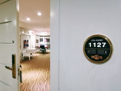 -柏纳酒店(百色市政府恒基广场店)